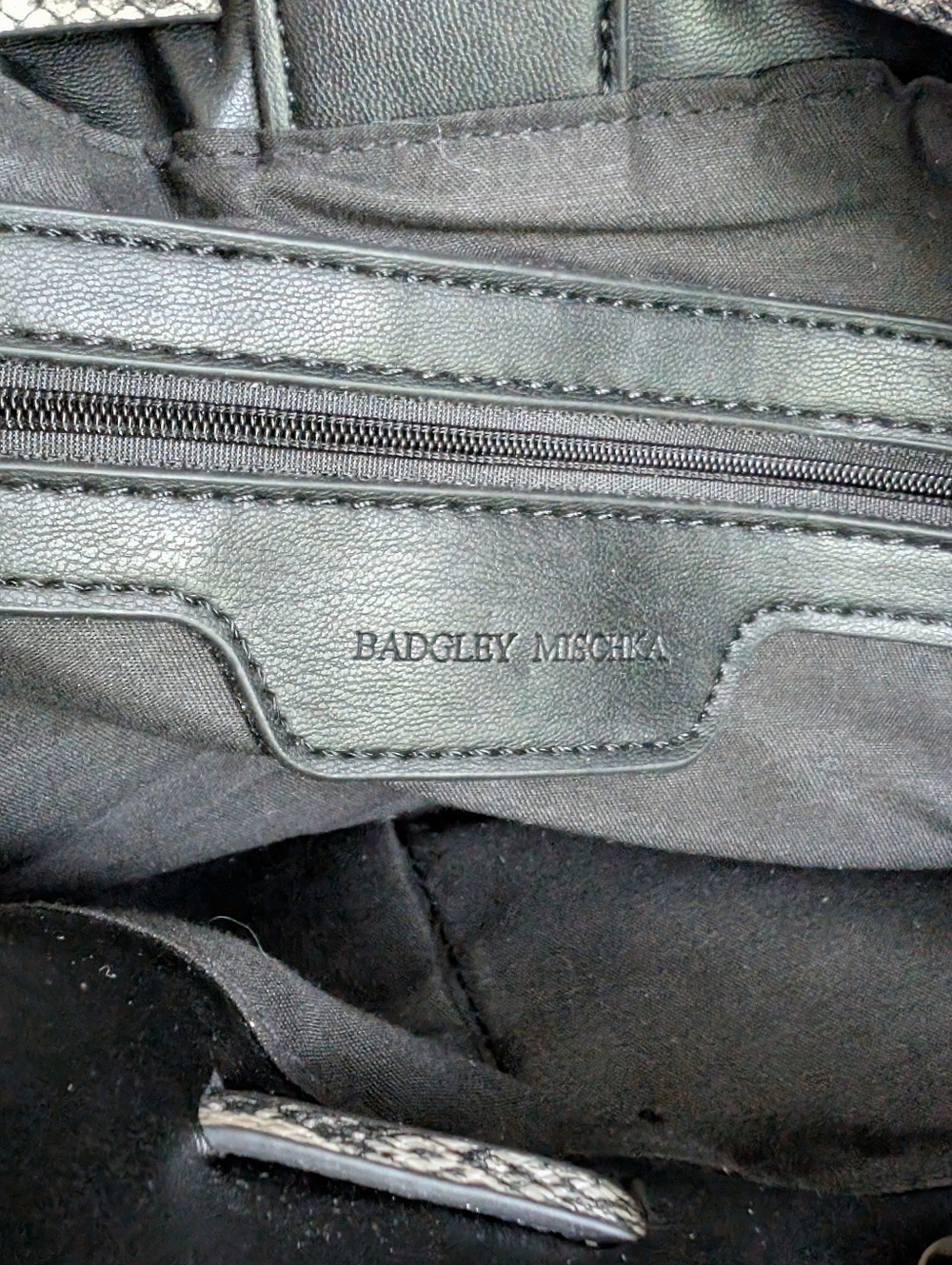 Badgley Mischka Bag With Snake Print Accents - Picture 6 of 9